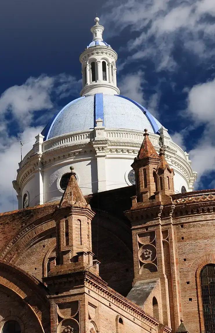 Andean Gems & Galapagos