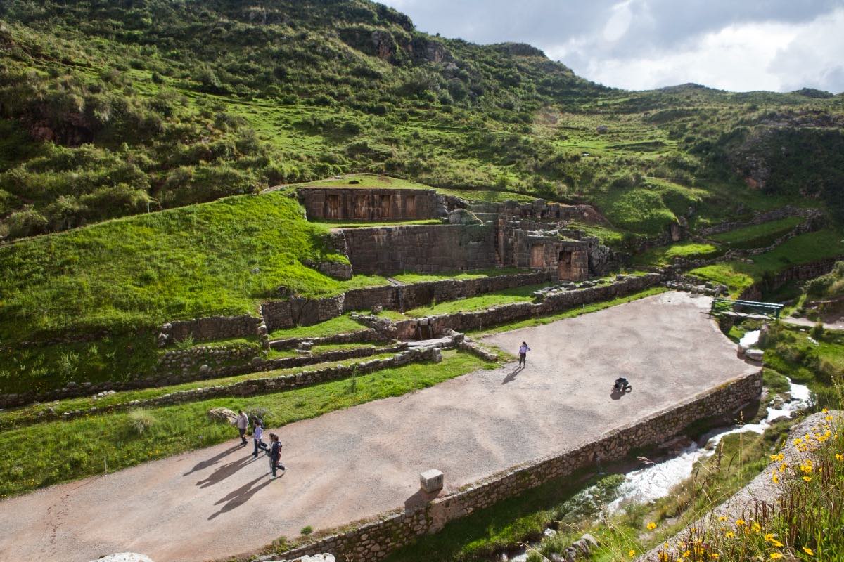 On a verdant hillside you find terraces, fountains and baths used by Inca royals and the military.